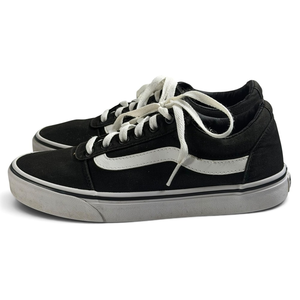 Vans Ward Low Top Black White Canvas Skate Shoes Womens 8 500714